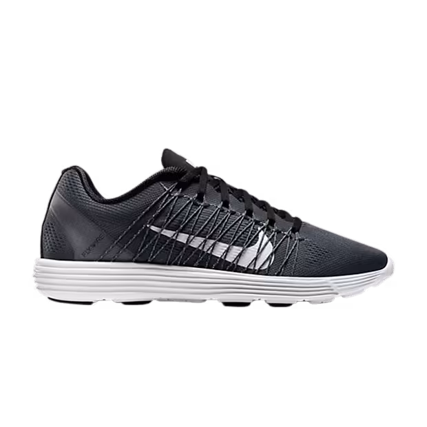 Nike Women's Lunaracer+ 3