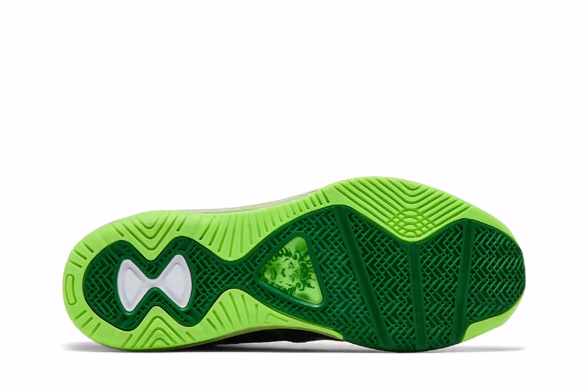 Nike LeBron 8 V/2 St. Patrick's Day, view 5