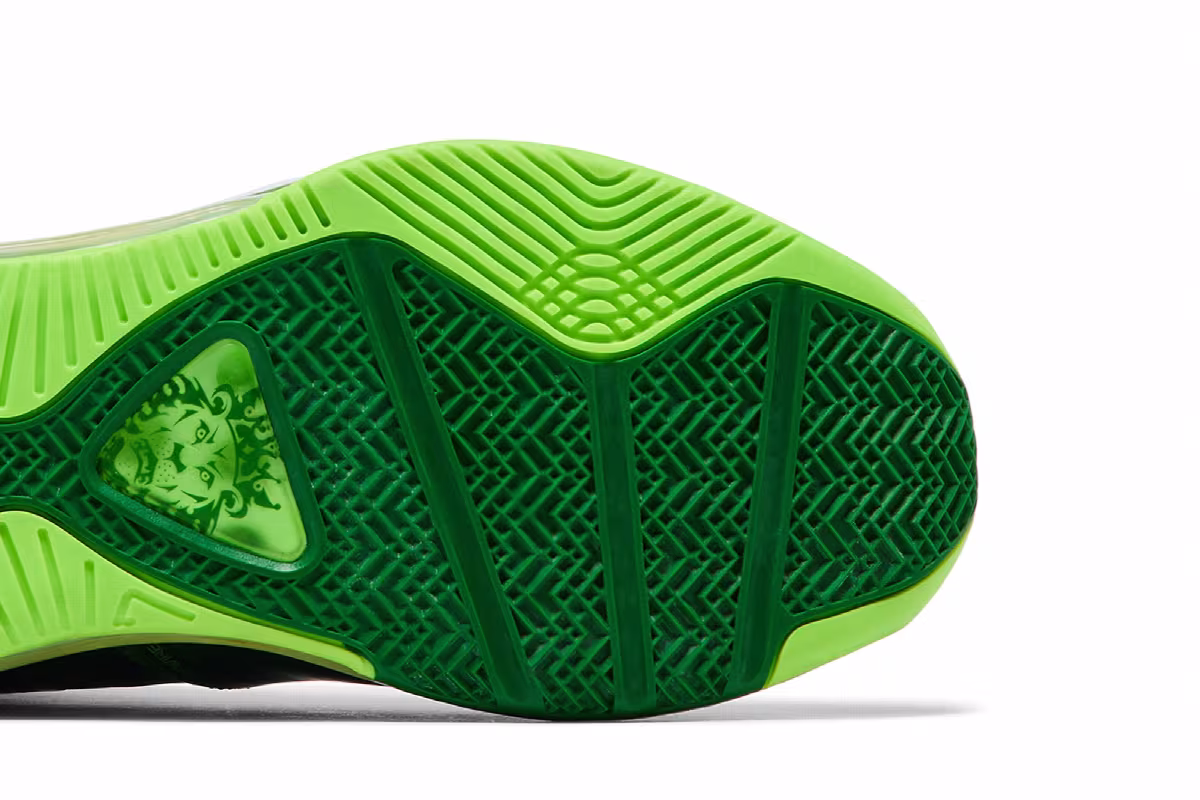 Nike LeBron 8 V/2 St. Patrick's Day, view 6