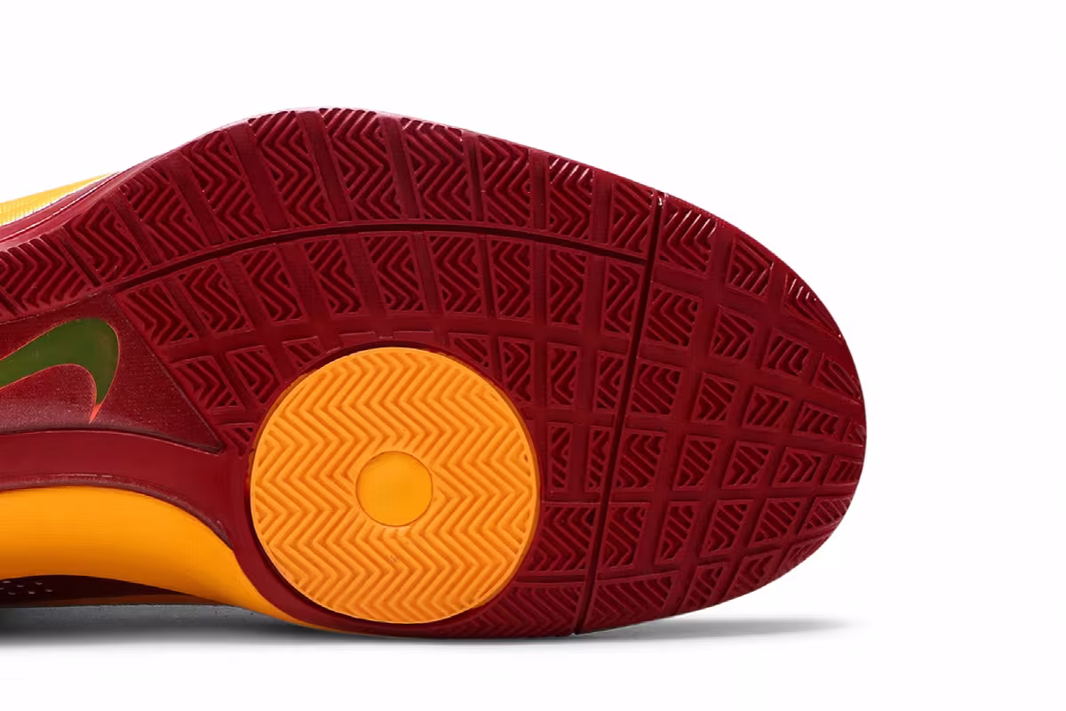 Nike Hyperdunk 2010 USC Trojans, view 6