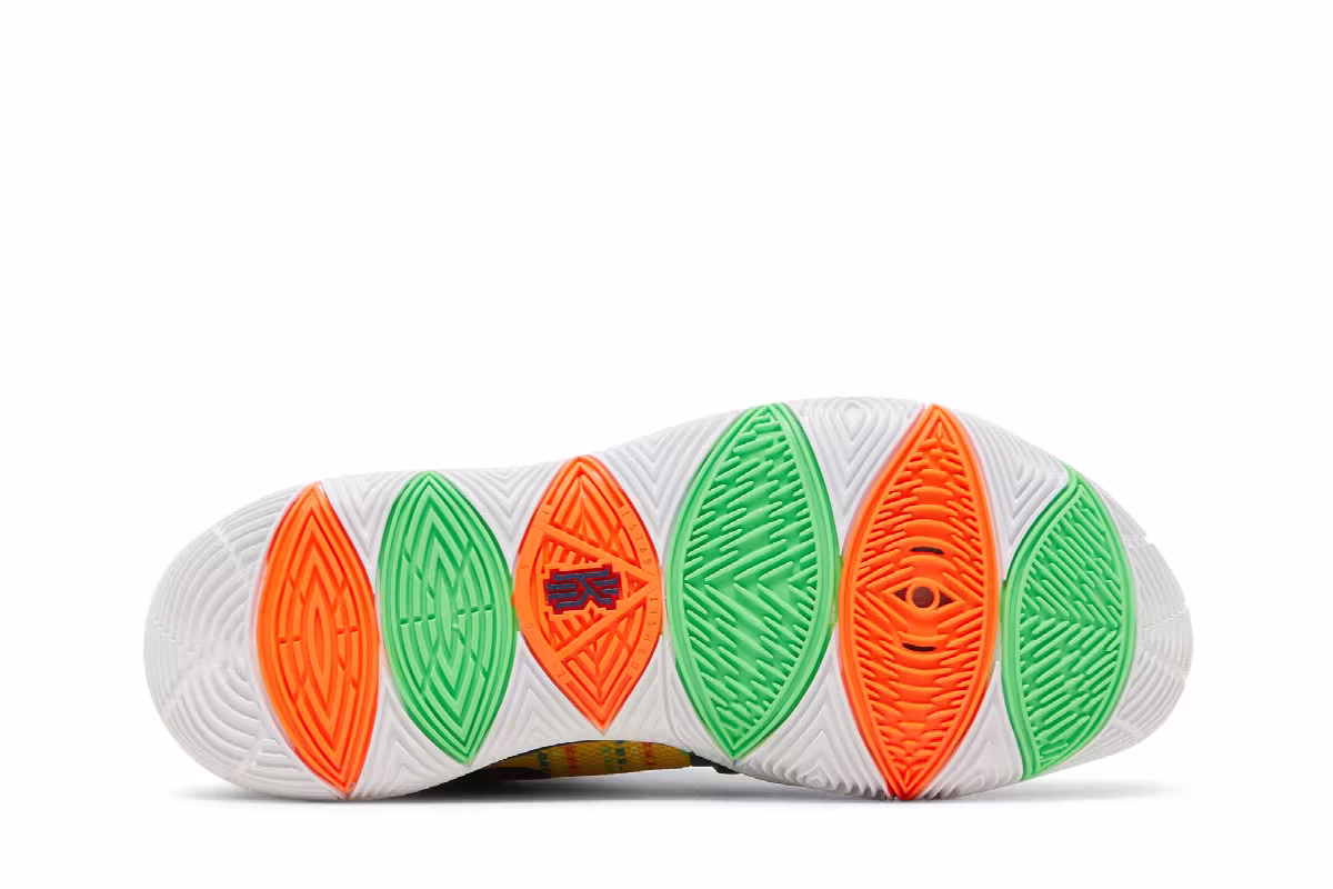 Nike Kyrie 5 Skills Academy, view 5
