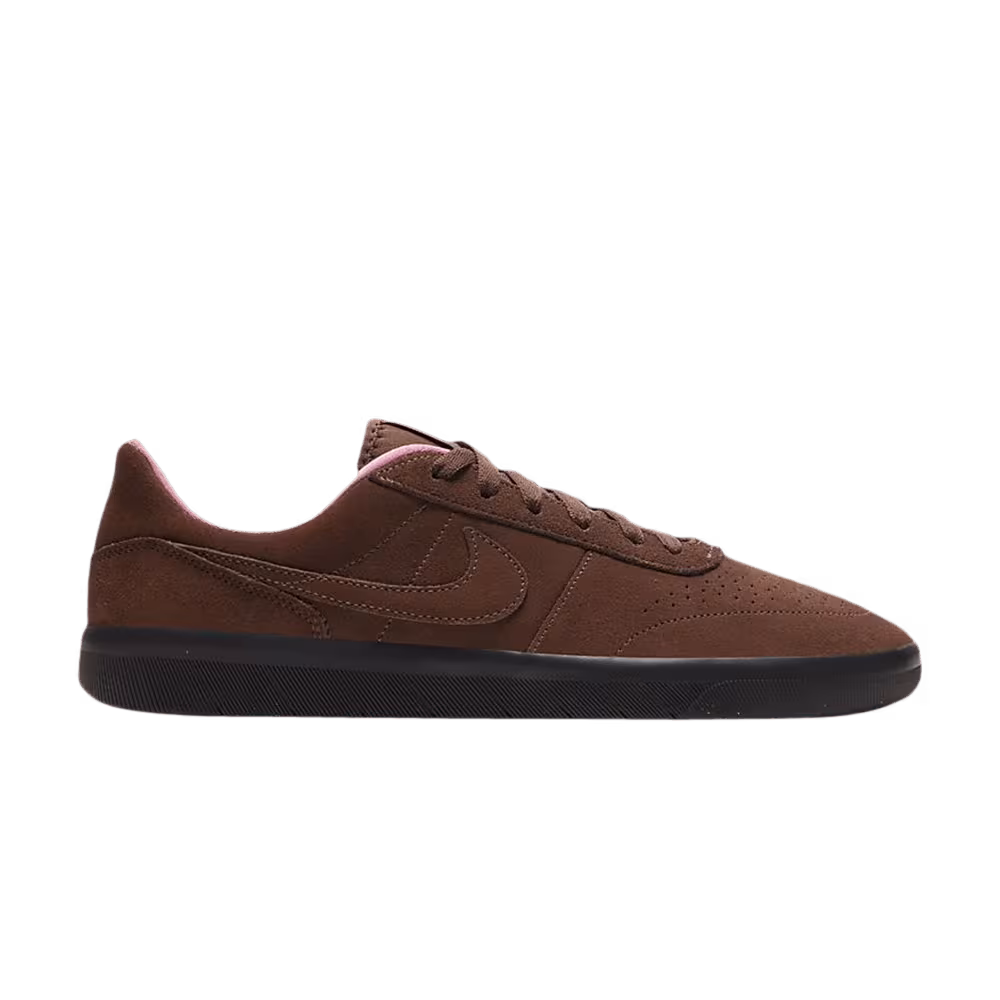 Nike Team Classic Premium SB Earth