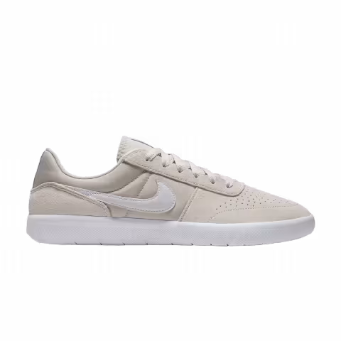 Nike Team Classic SB 'Light Bone'