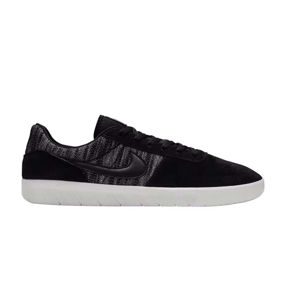 Nike Team Classic Premium SB Black