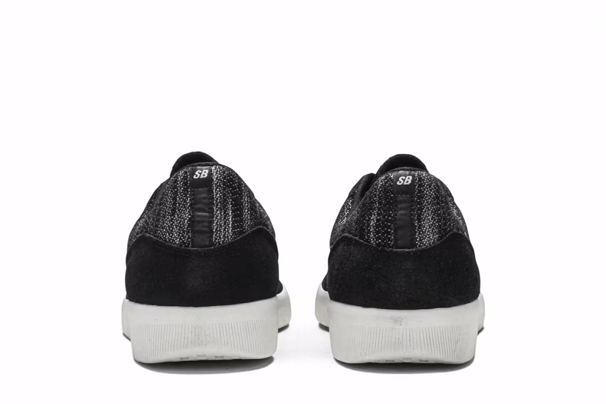 Nike Team Classic Premium SB Black, view 7