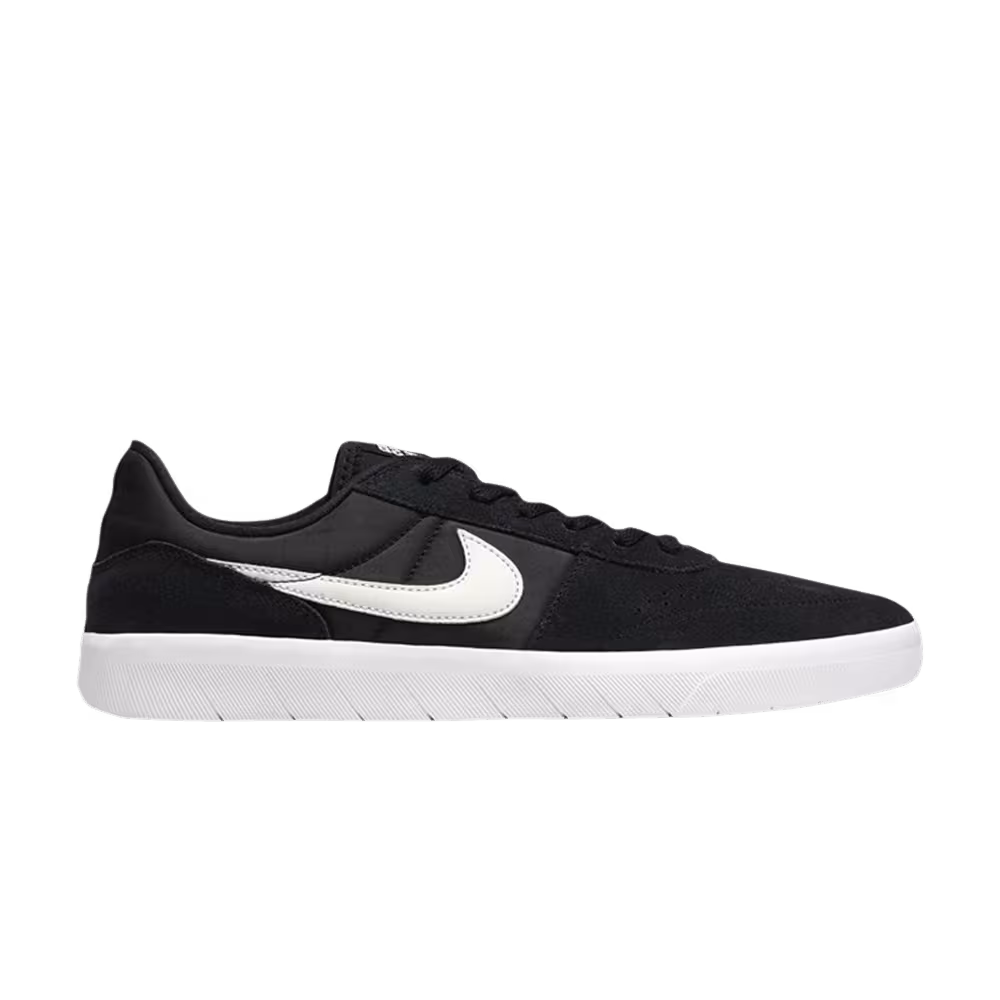 Nike Team Classic SB Black