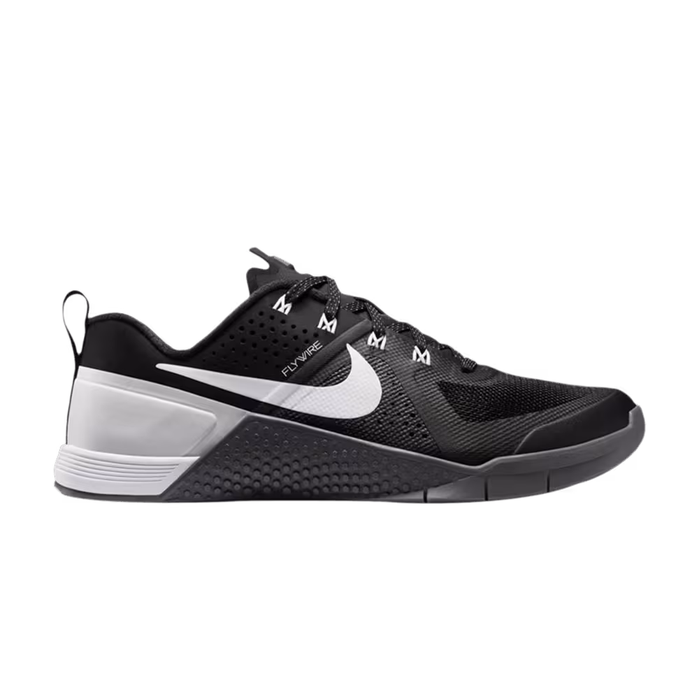 Nike Women's Metcon 1 Black White