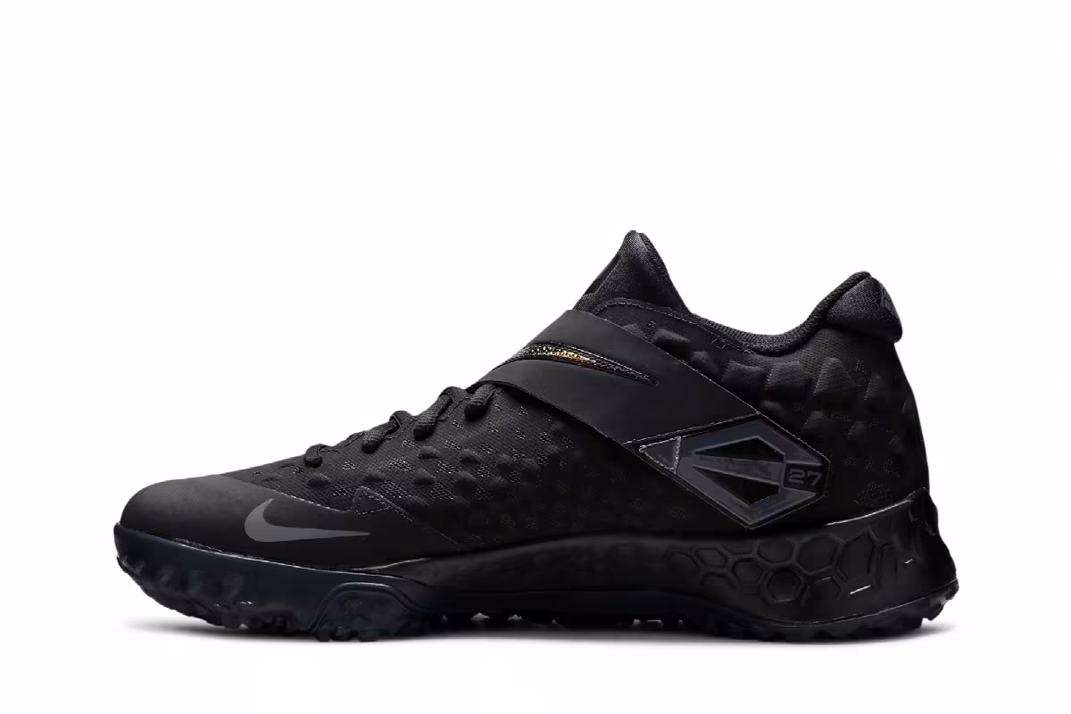 Nike Force Zoom Trout 6 Turf Black Metallic Gold, view 4