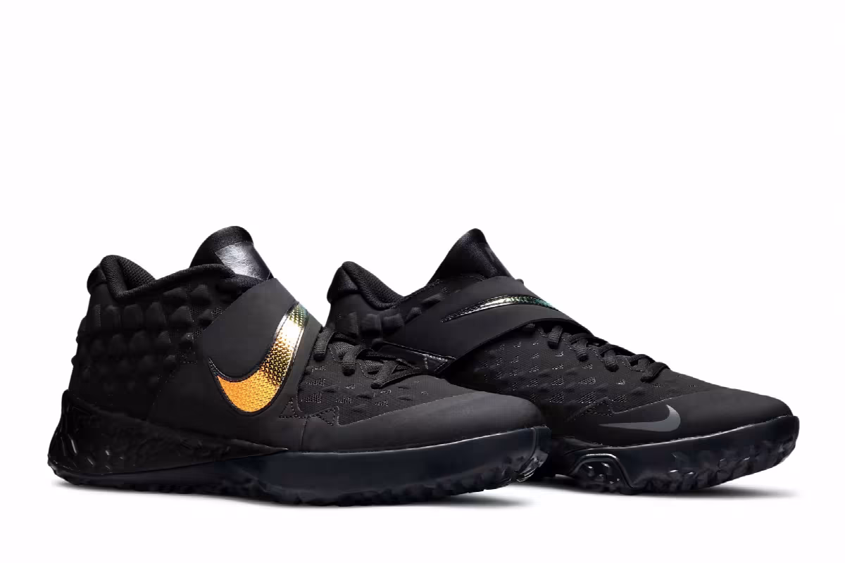 Nike Force Zoom Trout 6 Turf Black Metallic Gold, view 9