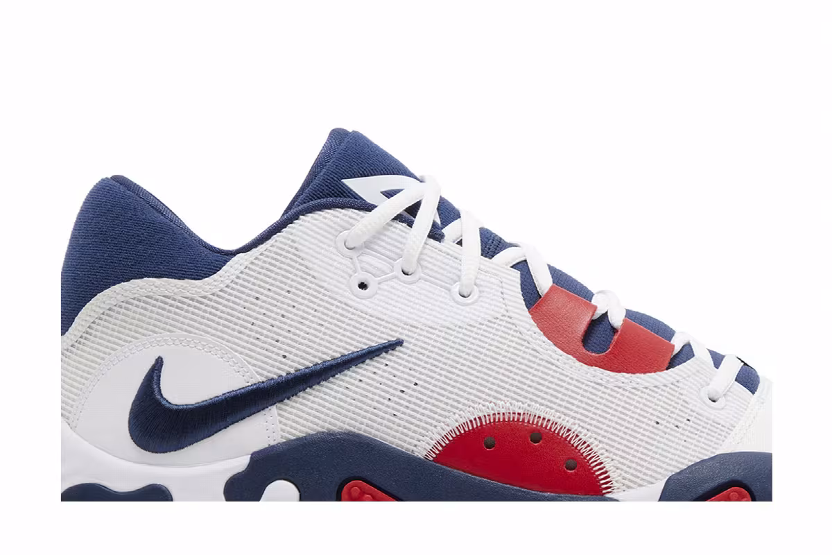 Nike PG 6 UConn Home, view 3