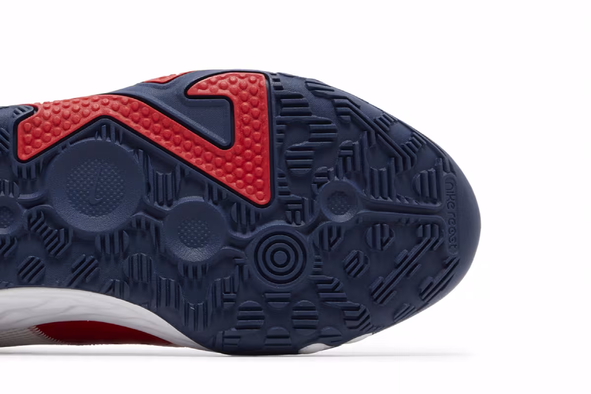 Nike PG 6 UConn Home, view 6