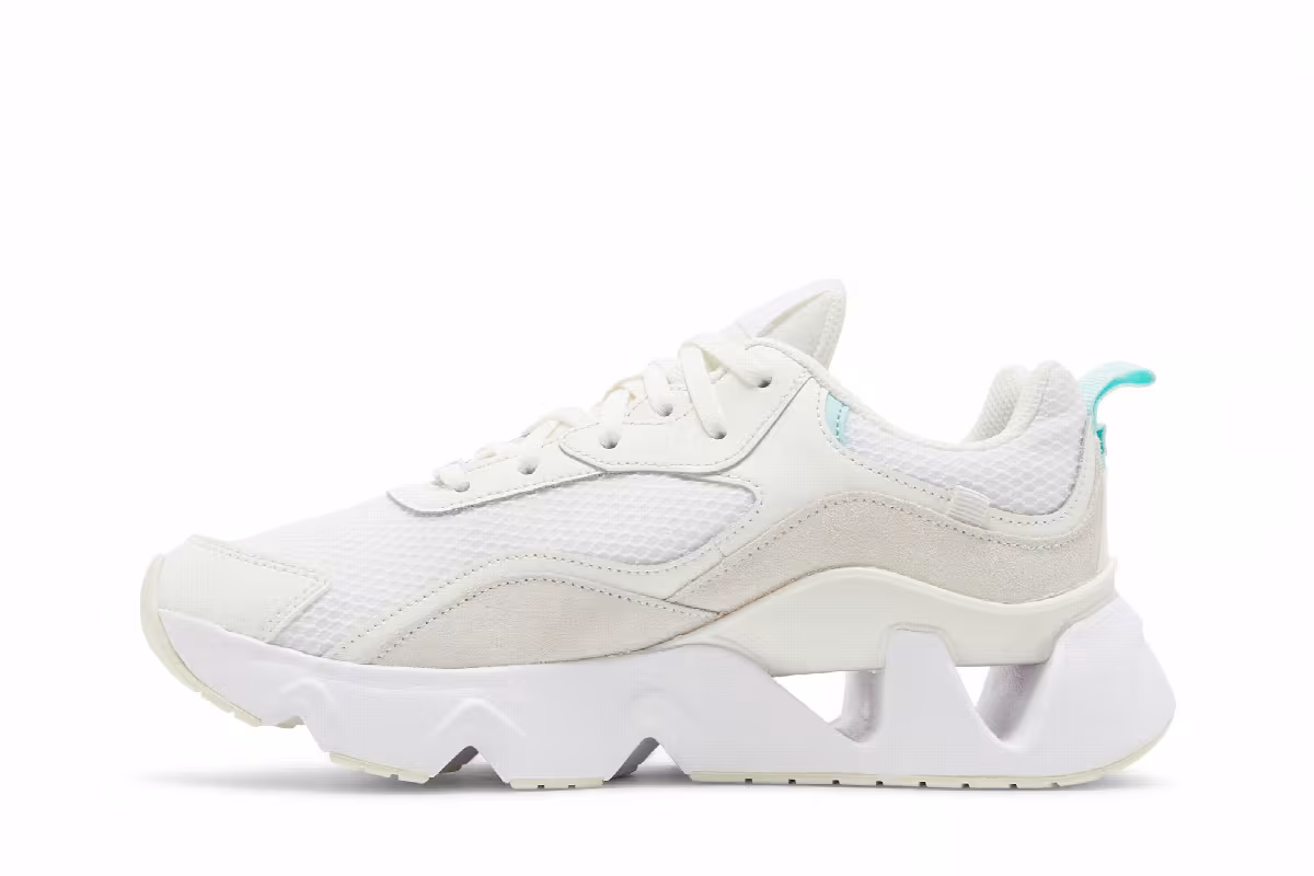 Nike Women's RYZ 365 2 Sail Light Dew, view 4