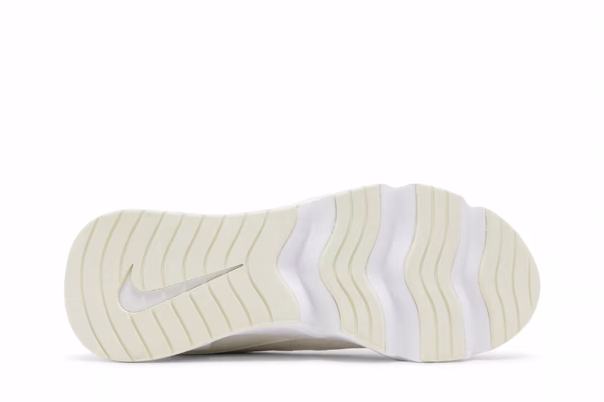 Nike Women's RYZ 365 2 Sail Light Dew, view 5