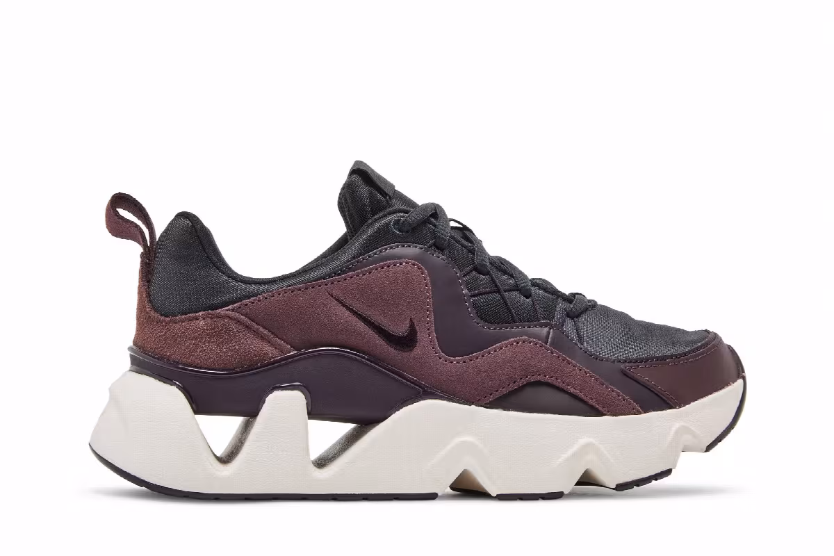 Nike Women's RYZ 365 Off Noir Burgundy Ash, view 2