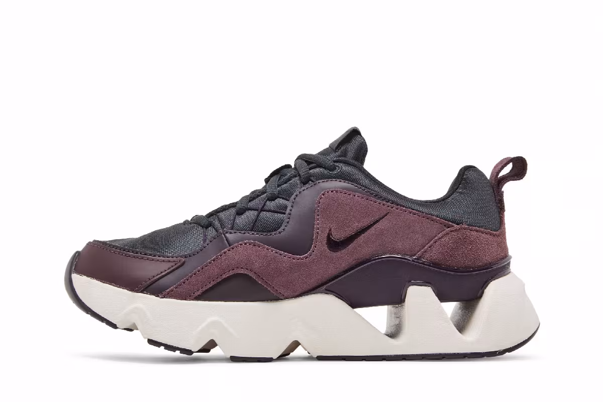 Nike Women's RYZ 365 Off Noir Burgundy Ash, view 4