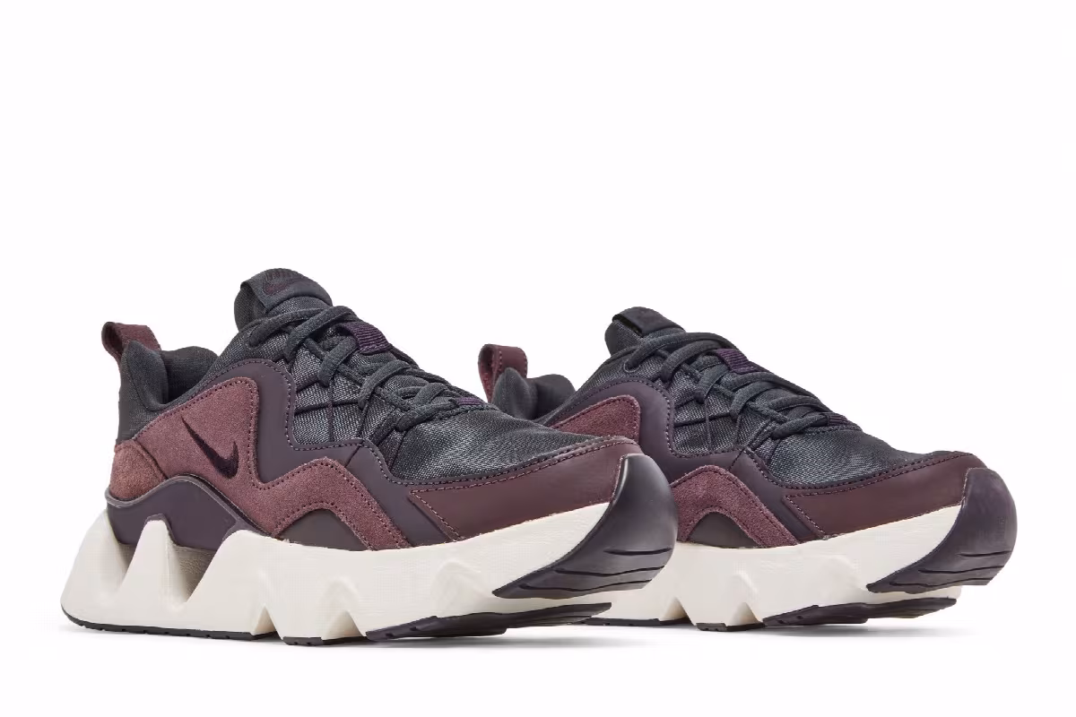 Nike Women's RYZ 365 Off Noir Burgundy Ash, view 9