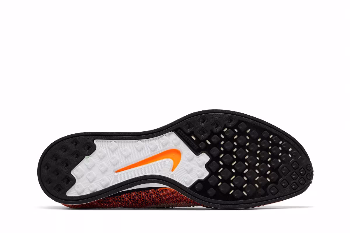 Nike Flyknit Racer HTM NRG Total Orange, view 5