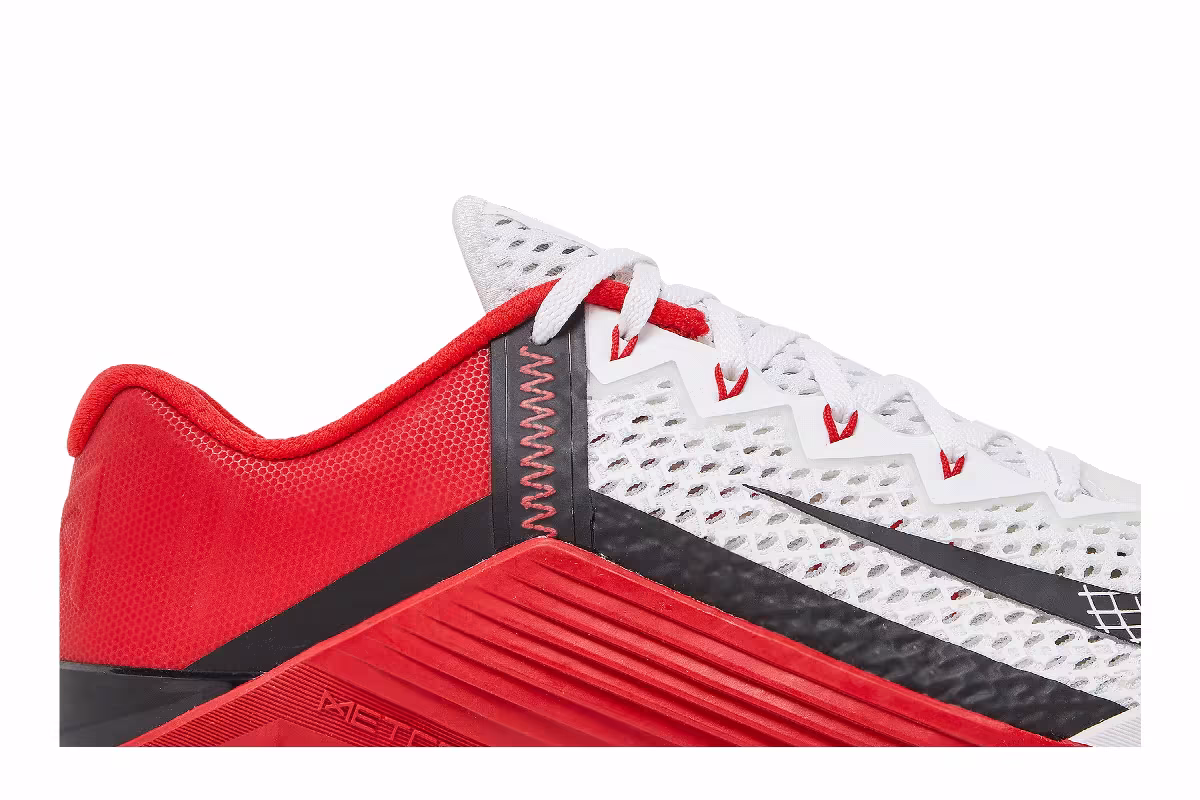 Nike Metcon 6 White University Red, view 3