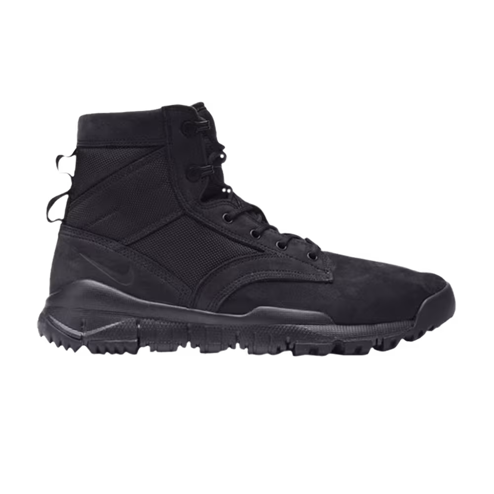 Nike Women's SFB 6 Inches NSW Leather Triple Black