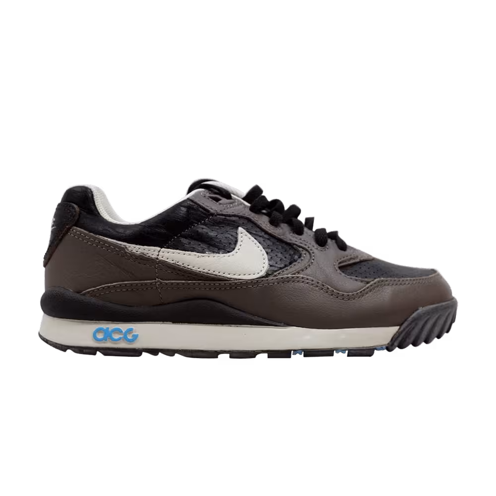 Nike Women's Air Wildwood Acg Premium