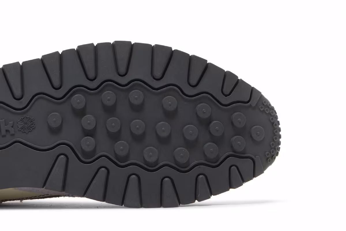 Reebok Classic Leather Grey Chalk, view 6