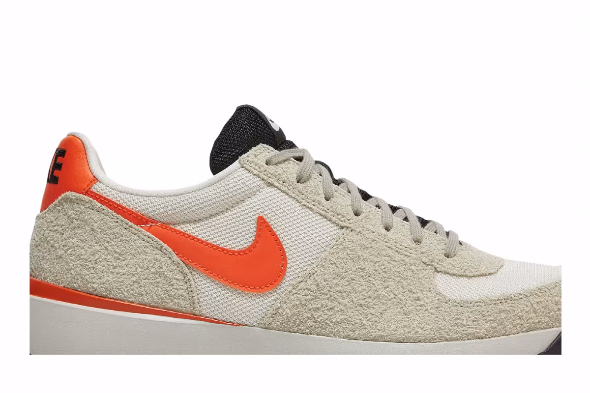 Nike Lava Dome Ultra, view 3