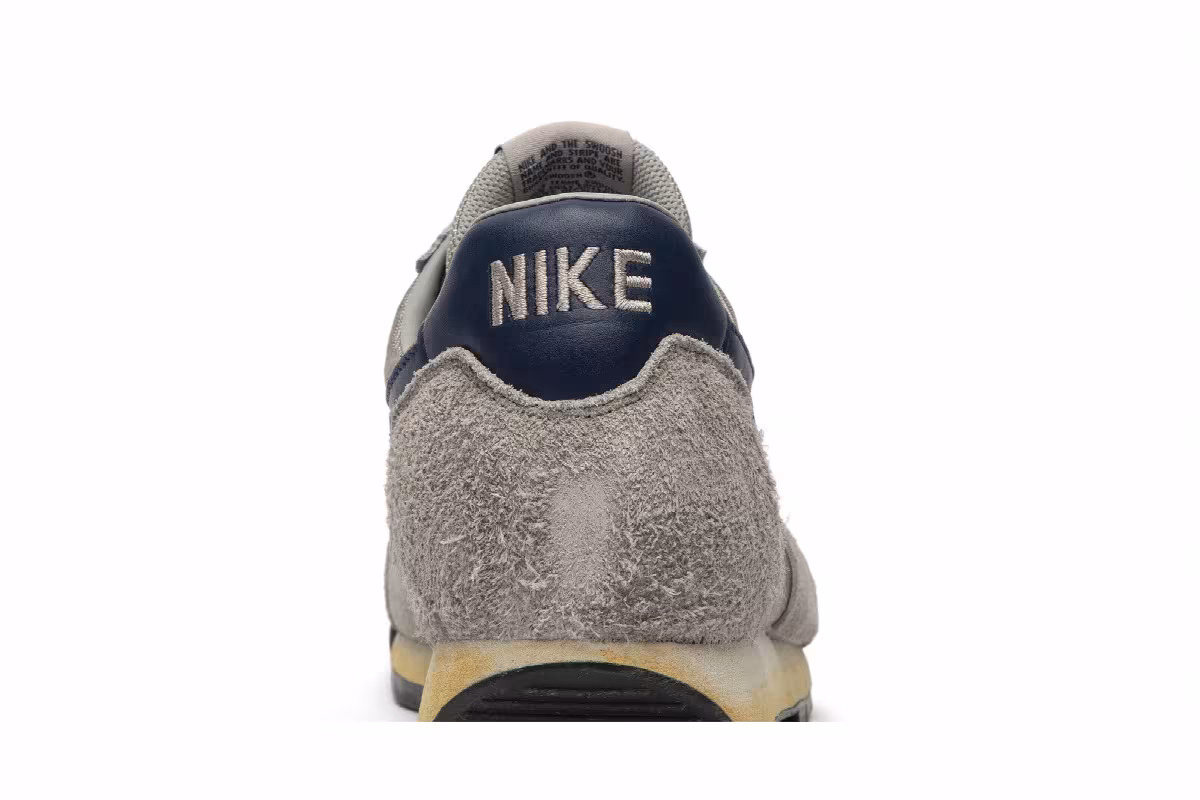 Nike Air Lava Dome 2.4 QS Grey Navy, view 8