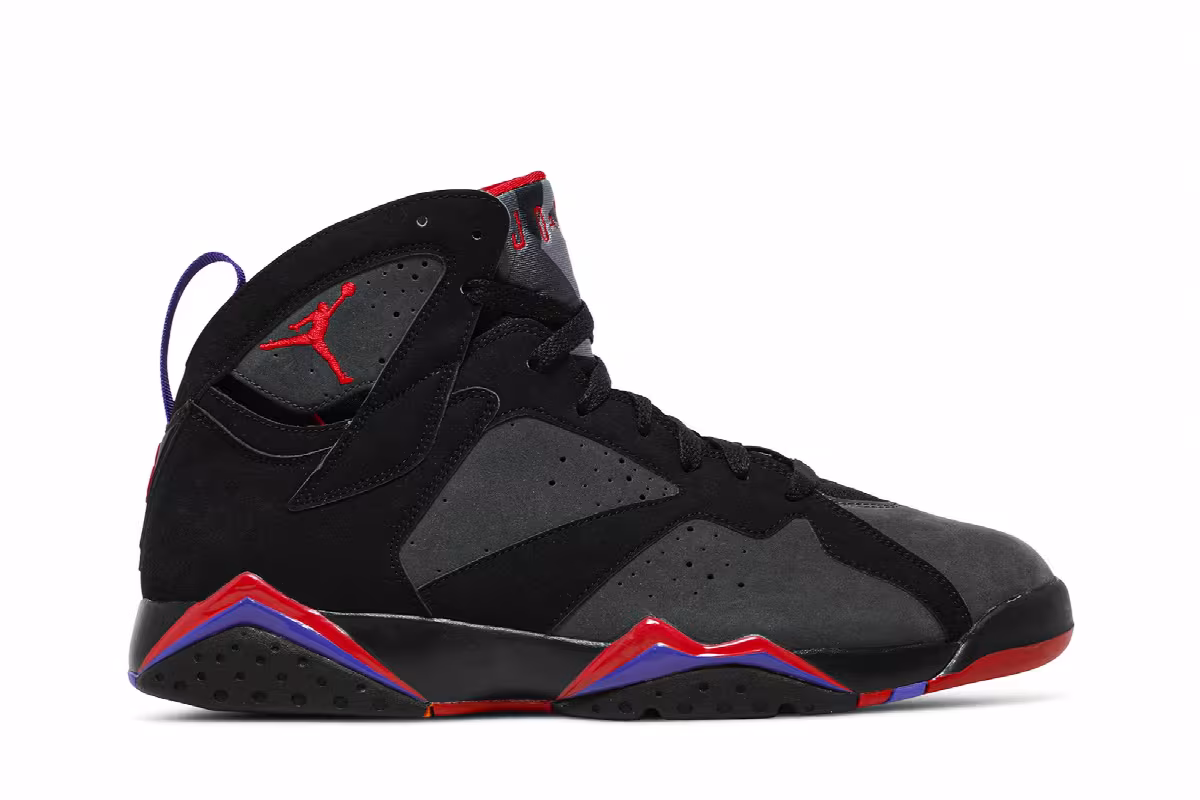 Air Jordan 7 DMP, view 2