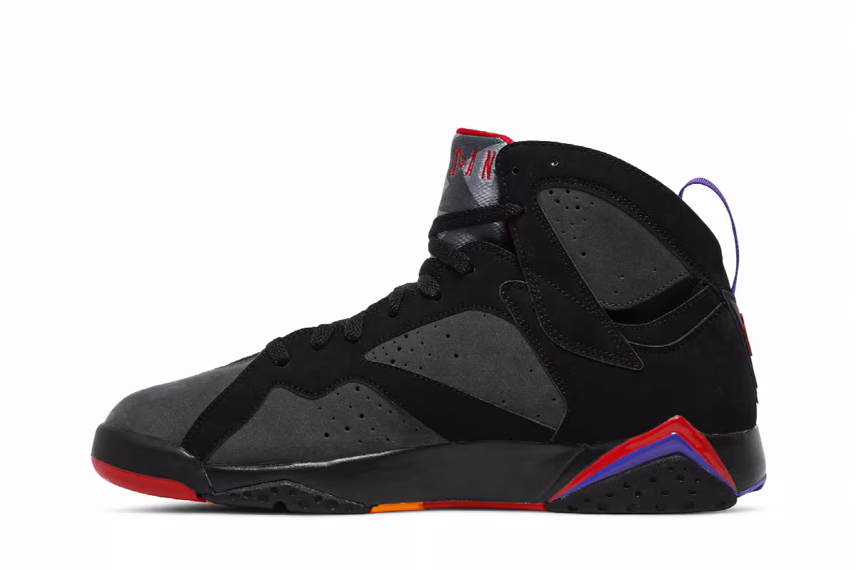 Air Jordan 7 DMP, view 4