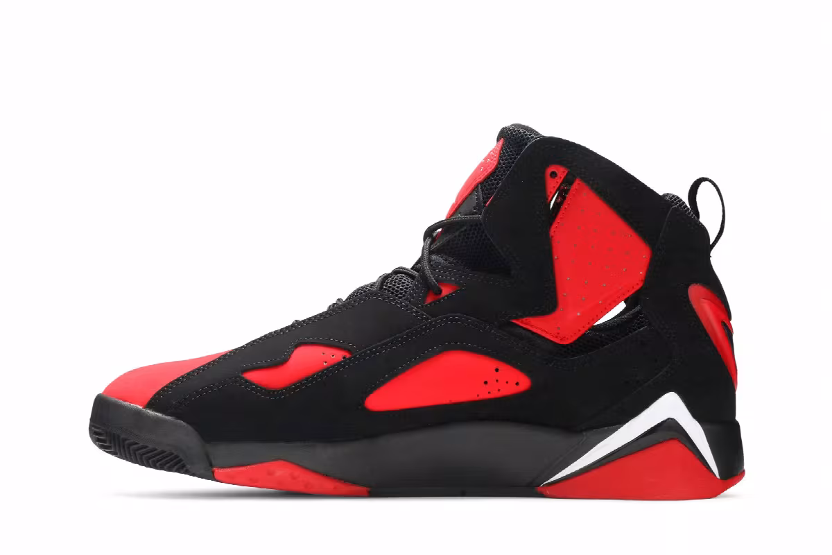 Air Jordan True Flight Black University Red, view 4
