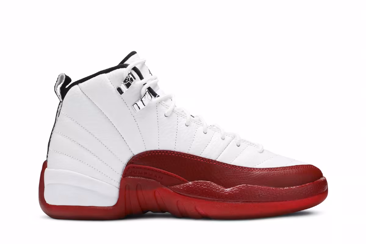 Air Jordan 12 GS Cherry 2009 2009, view 2