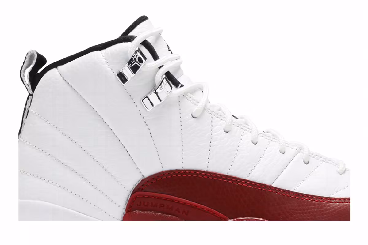 Air Jordan 12 GS Cherry 2009 2009, view 3