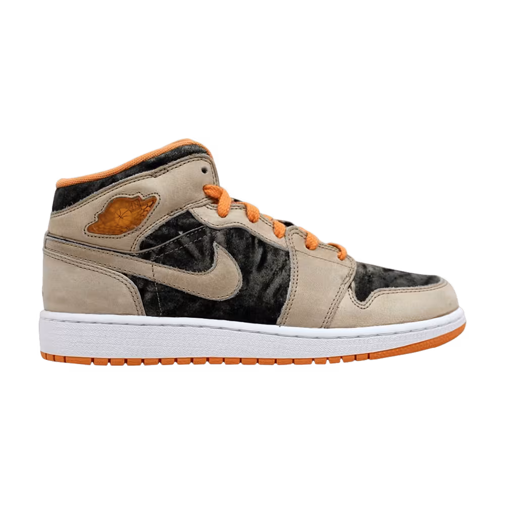 Air Jordan 1 GS Urban Safari