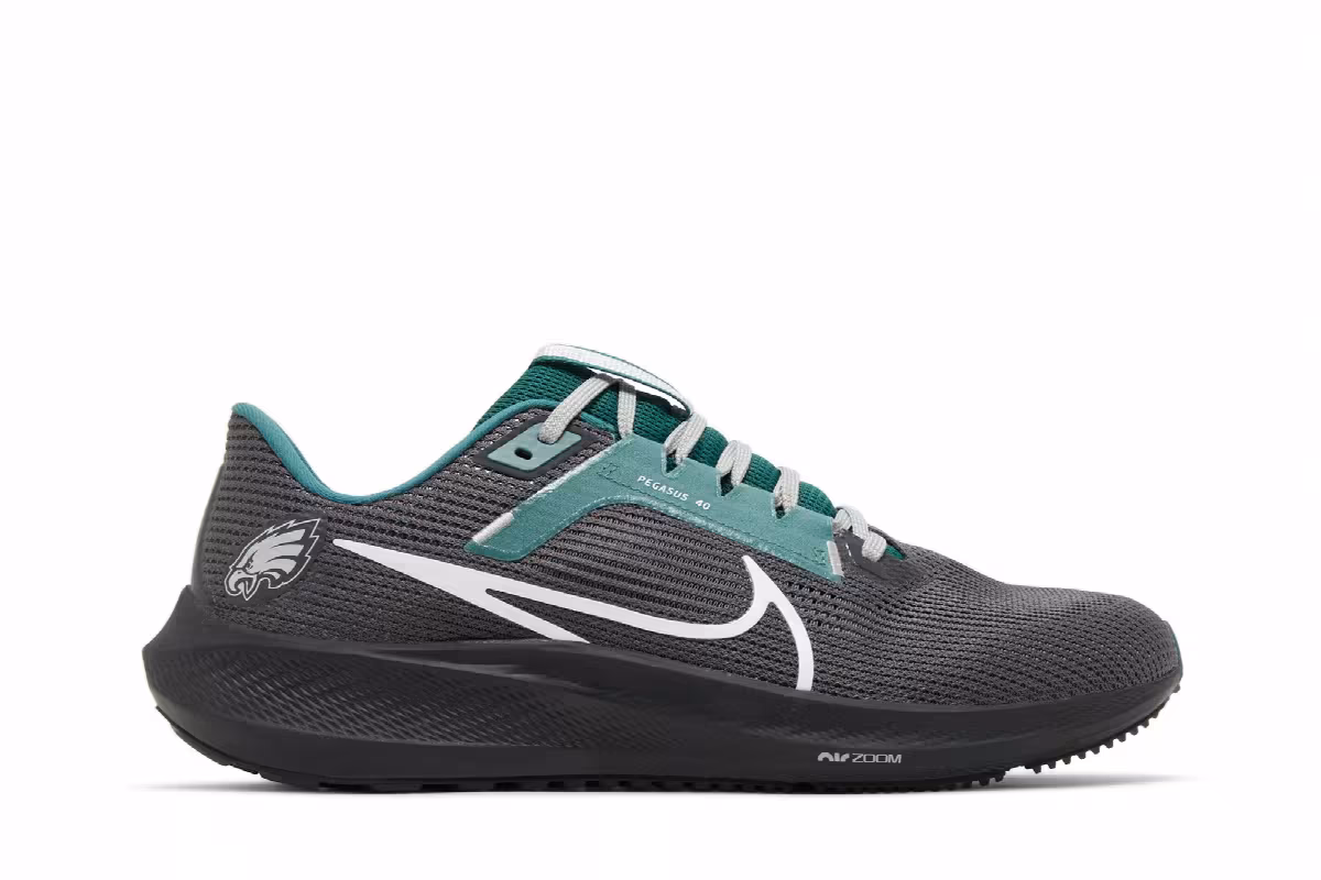 NFL x Nike Air Zoom Pegasus 40 Philadelphia Eagles, view 2