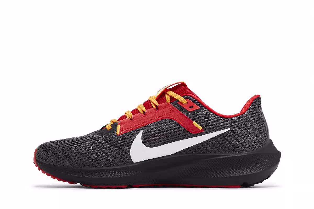 NFL x Nike Air Zoom Pegasus 40 Kansas City Chiefs, view 4