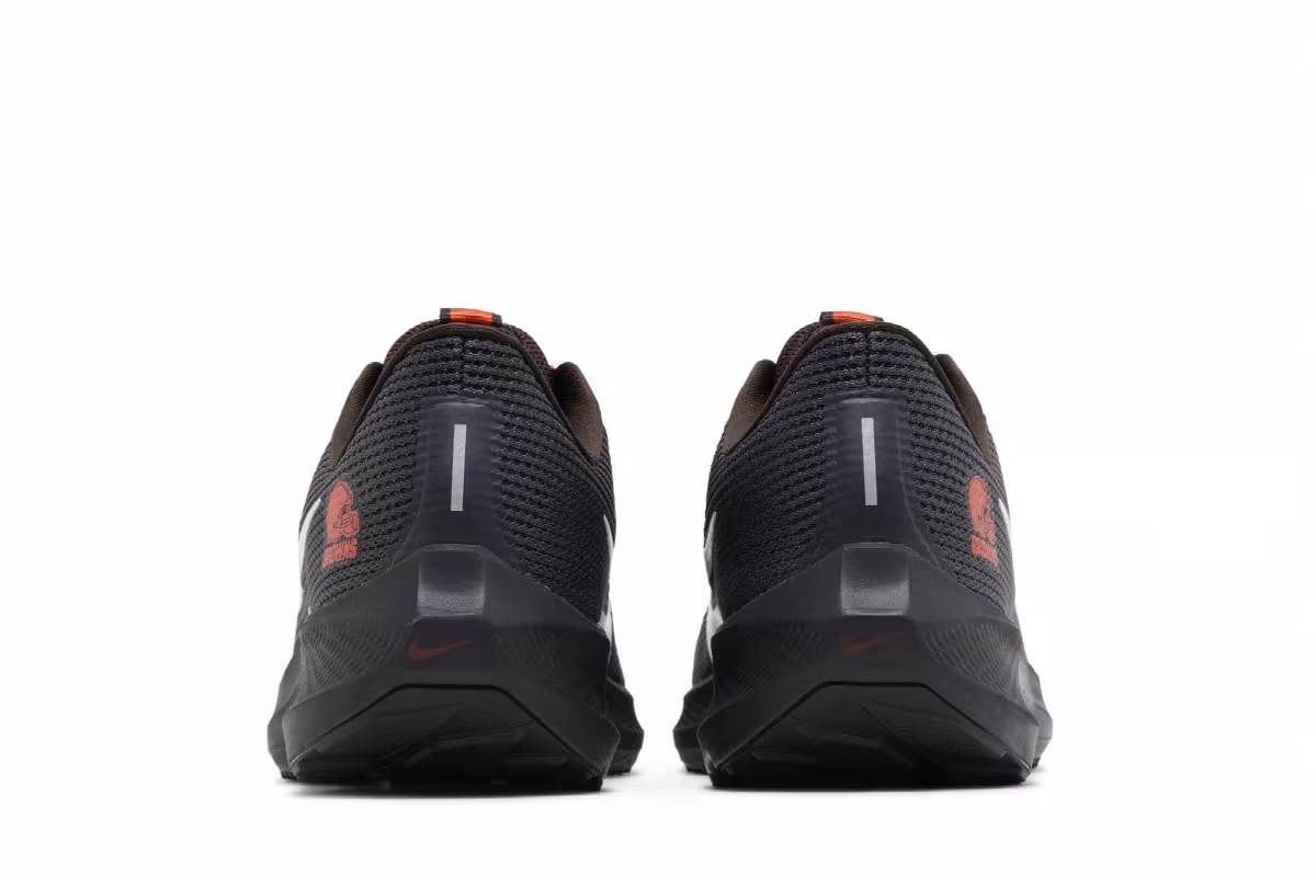 NFL x Nike Air Zoom Pegasus 40 Cleveland Browns, view 7