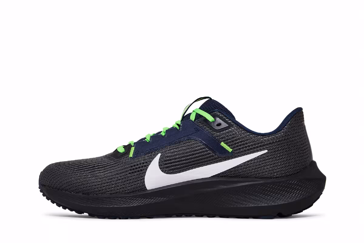 NFL x Nike Air Zoom Pegasus 40 Seattle Seahawks, view 4
