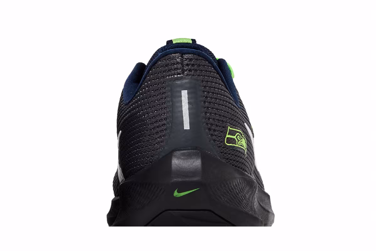 NFL x Nike Air Zoom Pegasus 40 Seattle Seahawks, view 8