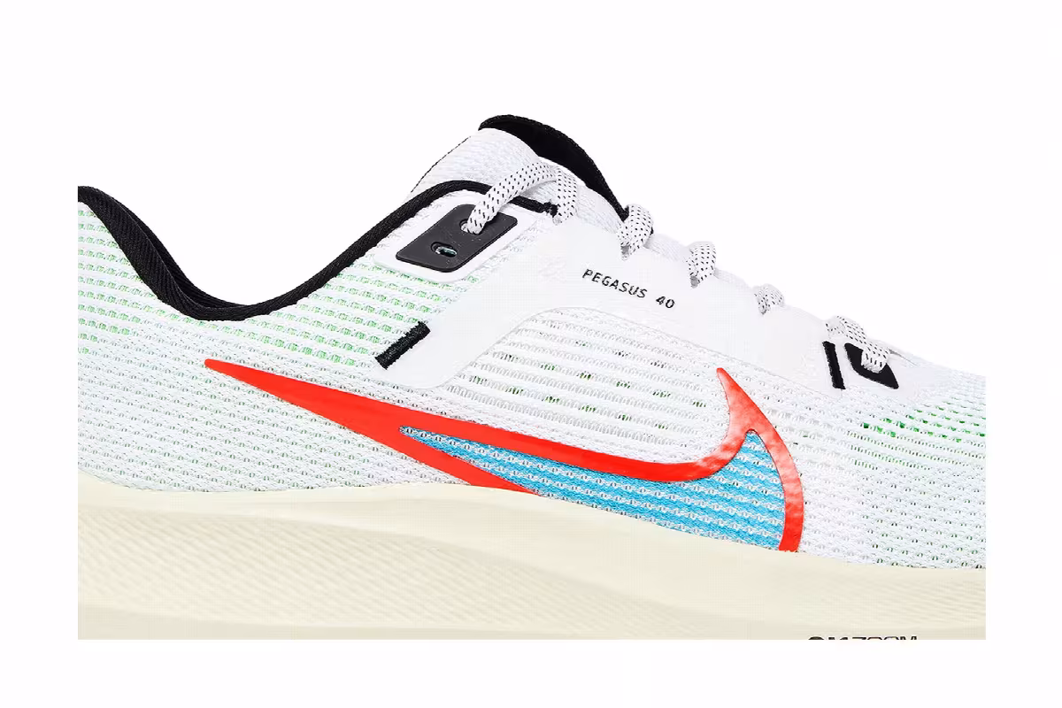 Nike Air Zoom Pegasus 40 SE White Multi-Color Mismatch, view 3