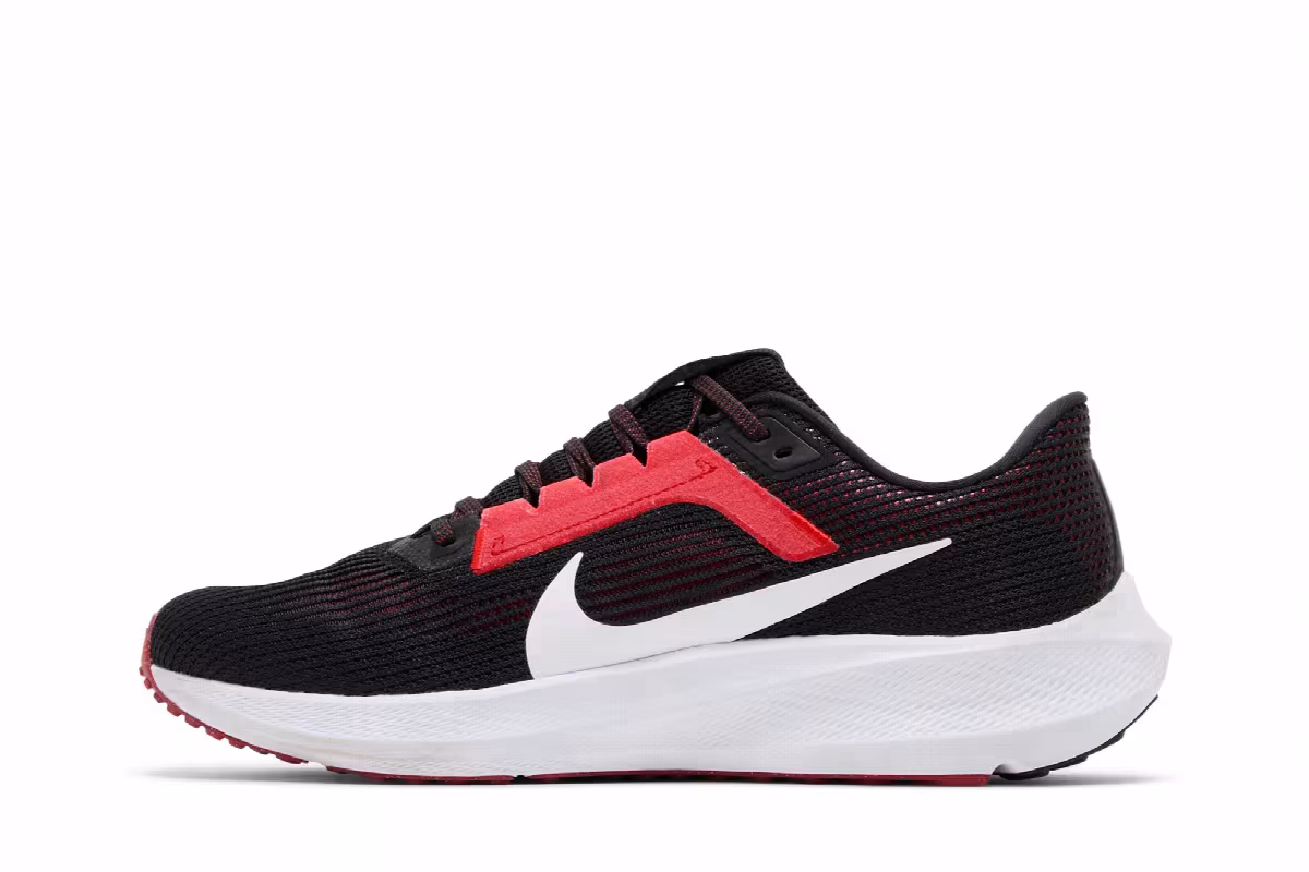 Nike Air Zoom Pegasus 40 Black Light Crimson, view 4
