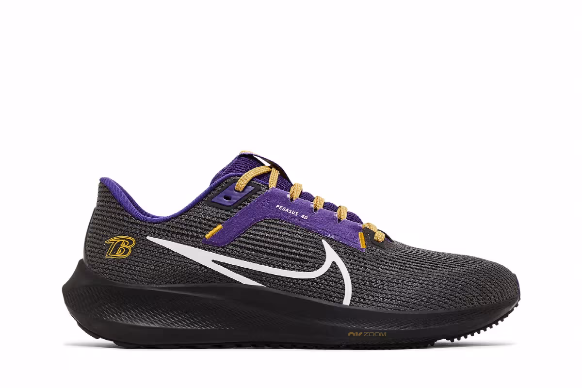 NFL x Nike Air Zoom Pegasus 40 Baltimore Ravens, view 2