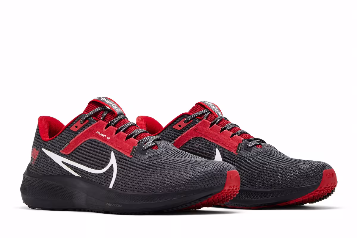 NFL x Nike Air Zoom Pegasus 40 Tampa Bay Buccaneers, view 9