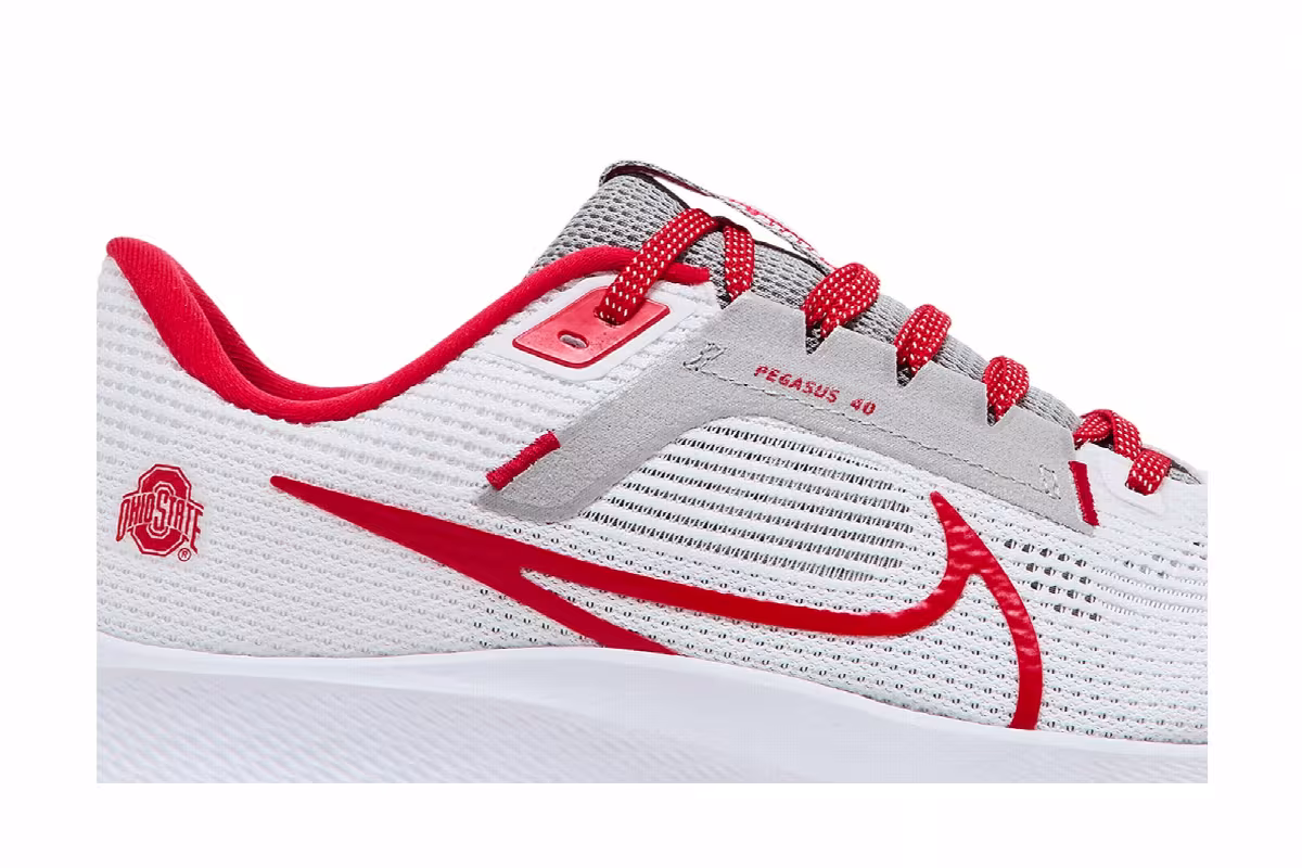 Nike Air Zoom Pegasus 40 Ohio State, view 3