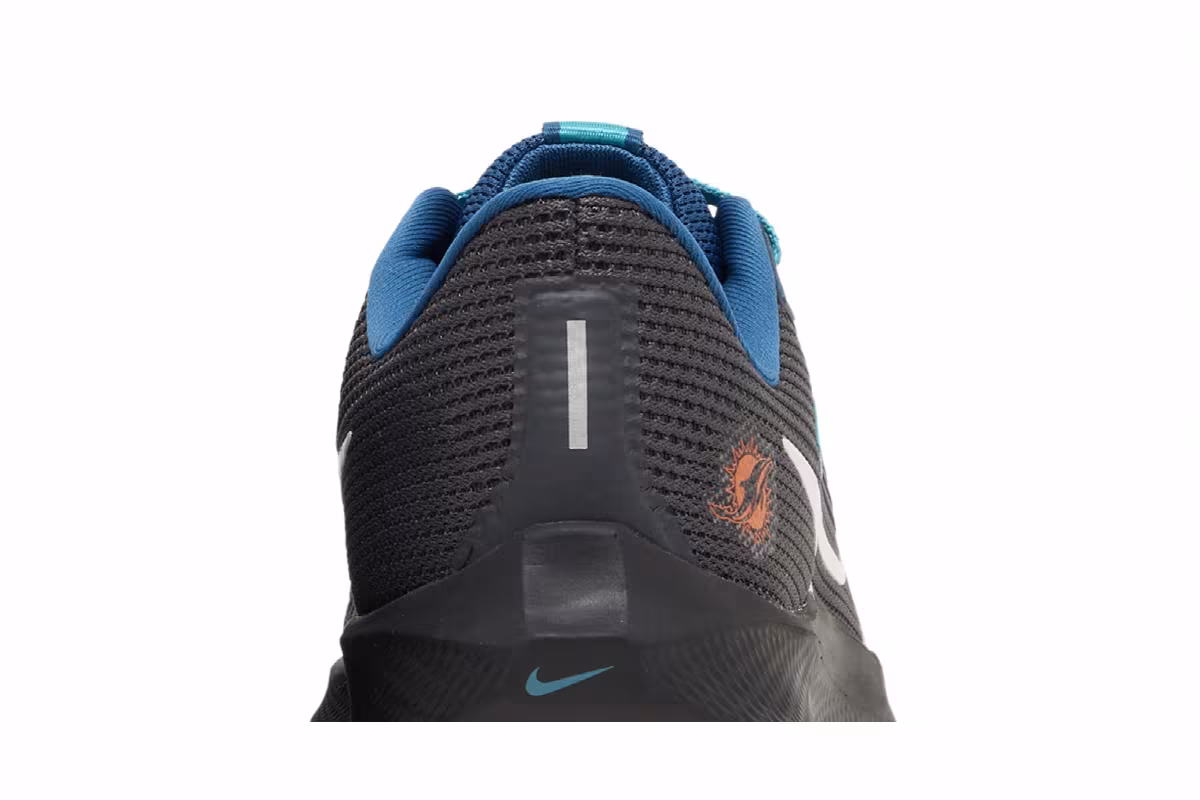 NFL x Nike Air Zoom Pegasus 40 Miami Dolphins, view 8