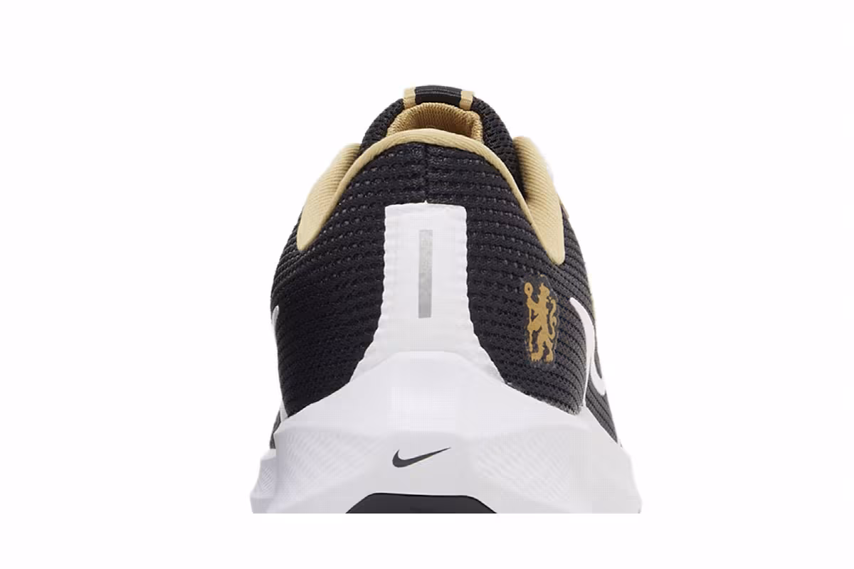 Nike Air Zoom Pegasus 40 Chelsea FC, view 8