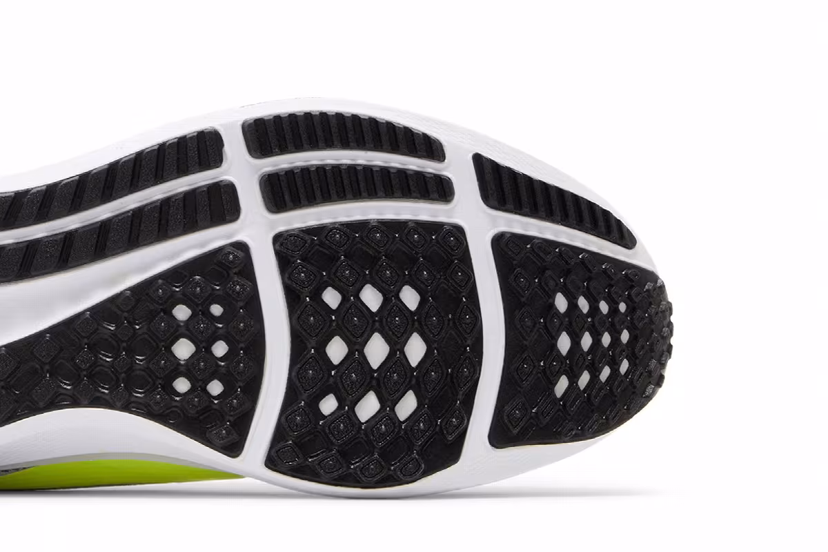 Nike Air Zoom Pegasus 40 Wolf Grey Volt, view 6