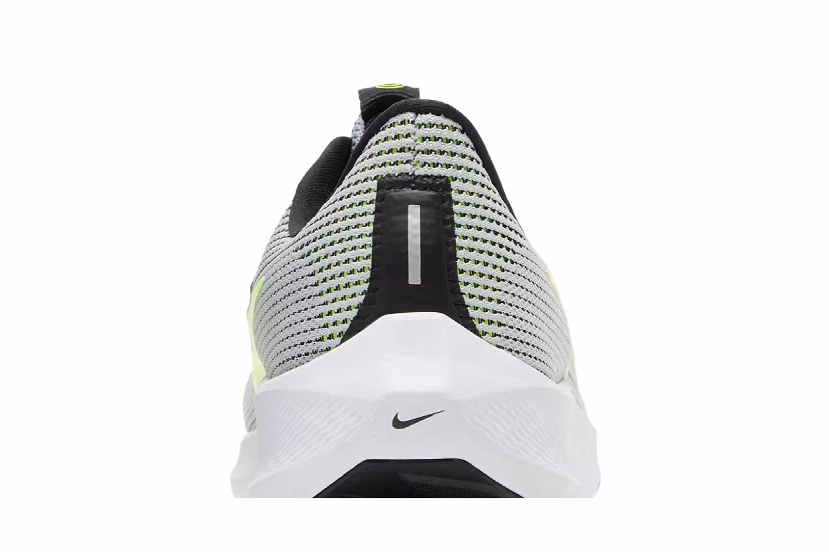 Nike Air Zoom Pegasus 40 Wolf Grey Volt, view 8