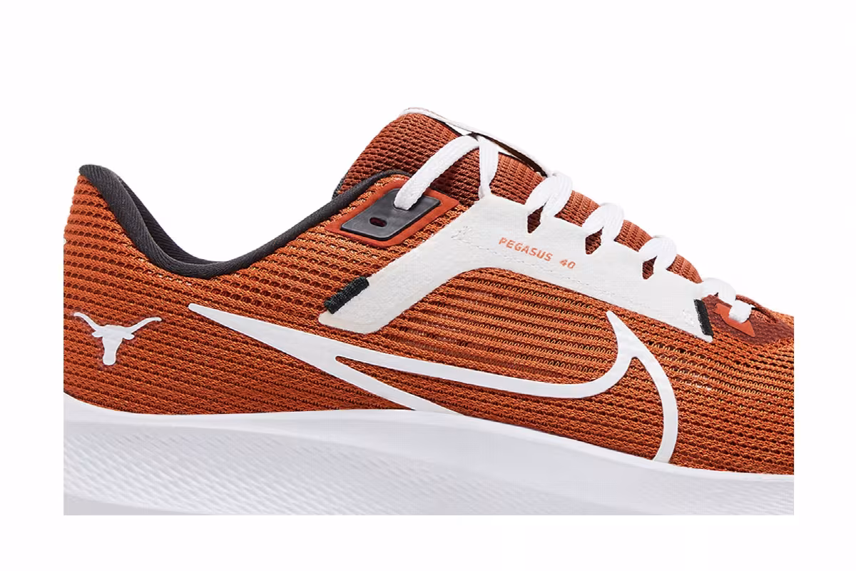 Nike Air Zoom Pegasus 40 Texas, view 3