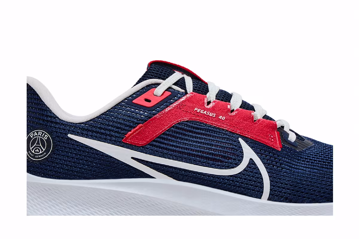 Nike Air Zoom Pegasus 40 Paris Saint-Germain, view 3