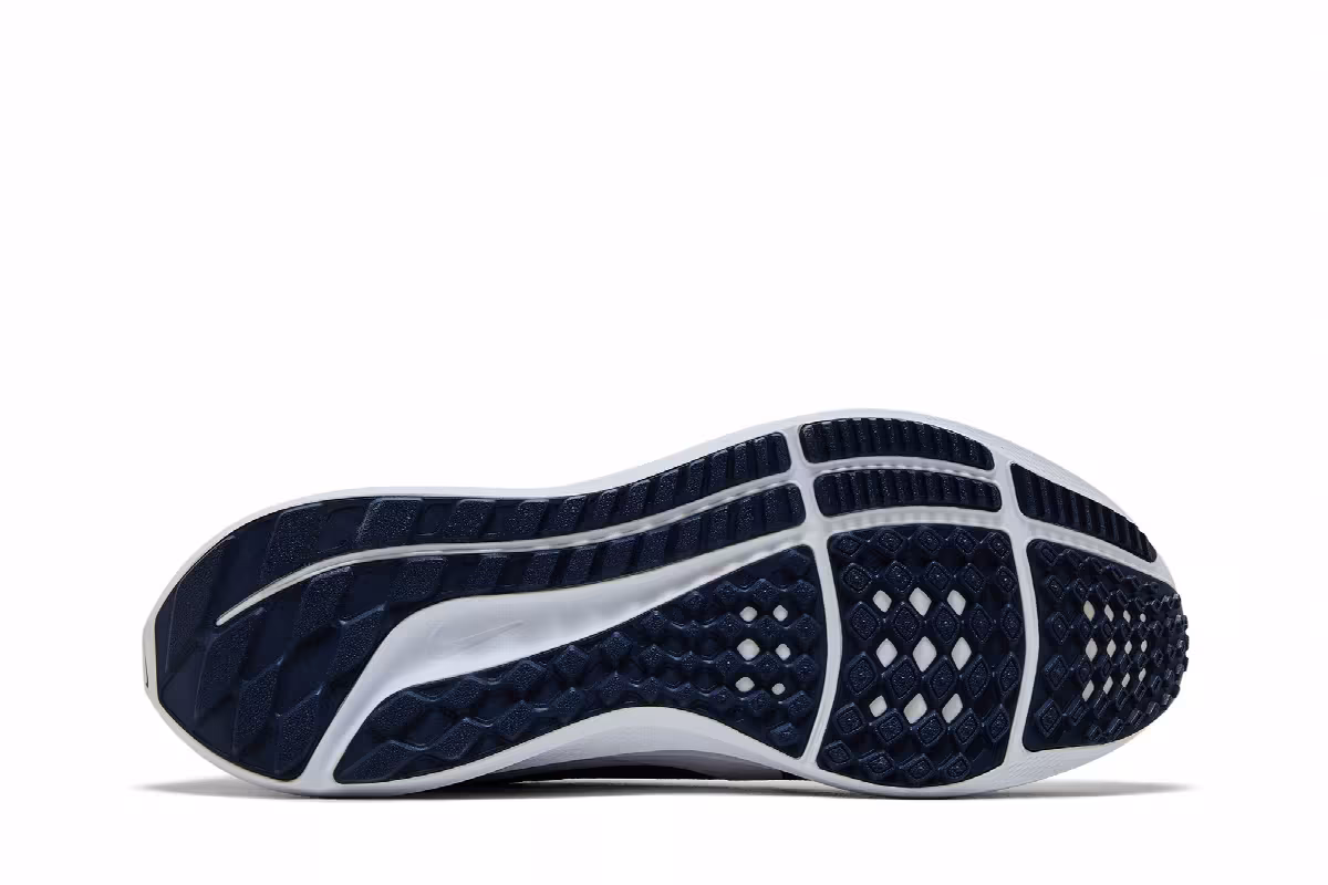Nike Air Zoom Pegasus 40 Paris Saint-Germain, view 5